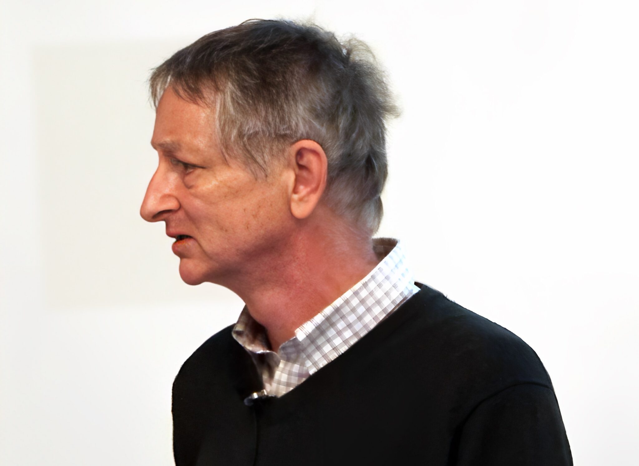 人工智能“教父”警告危险并退出谷歌