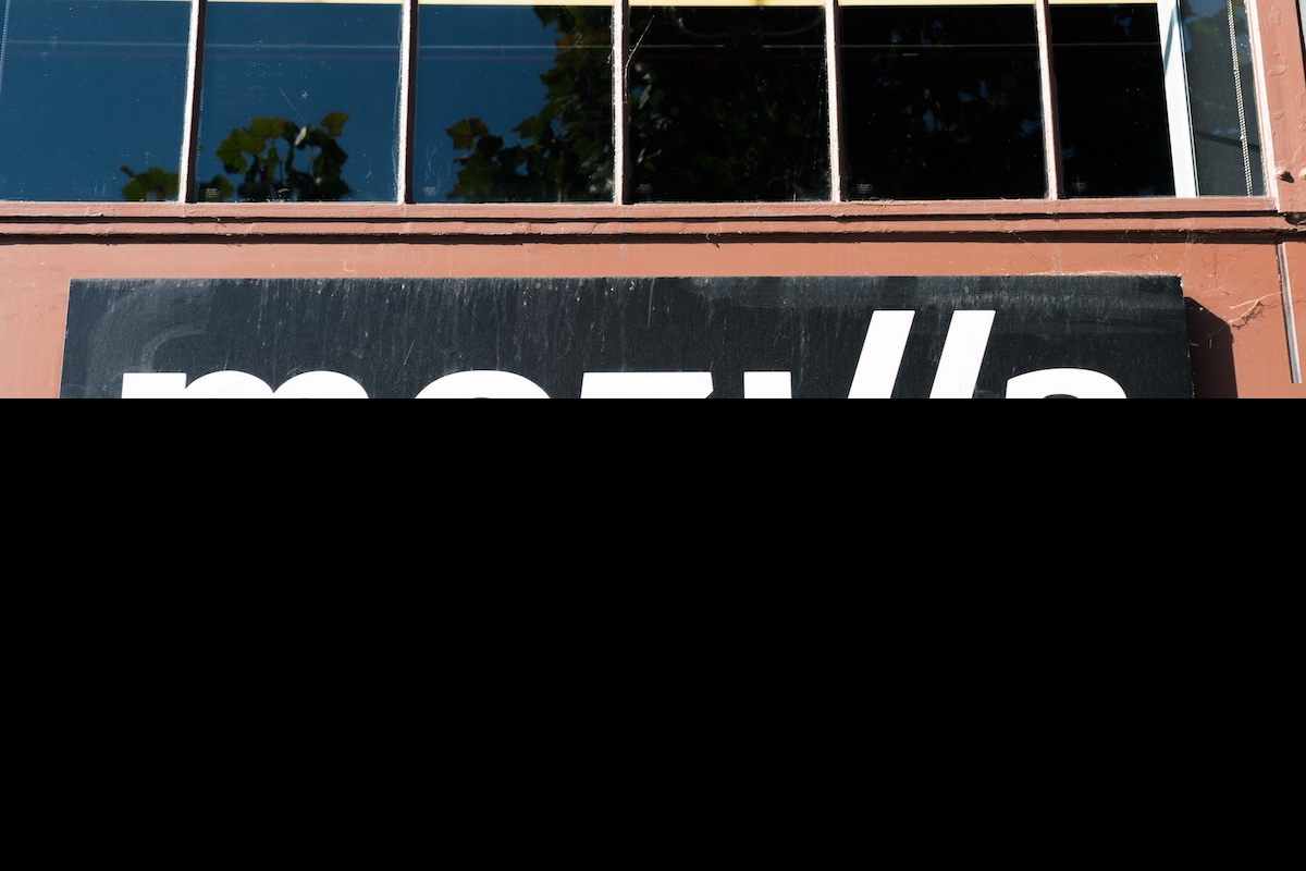 Mozilla 表示，互联网健康面临的最大挑战是人工智能的力量差距和危害