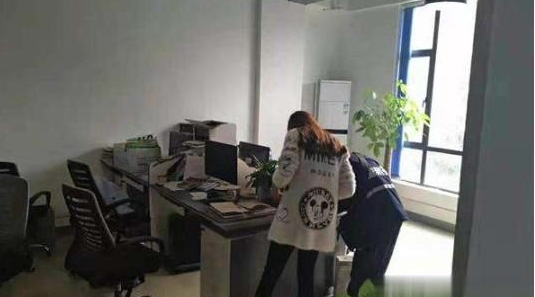 小公司技术开发心酸历程：从起步到倒闭的深刻教训