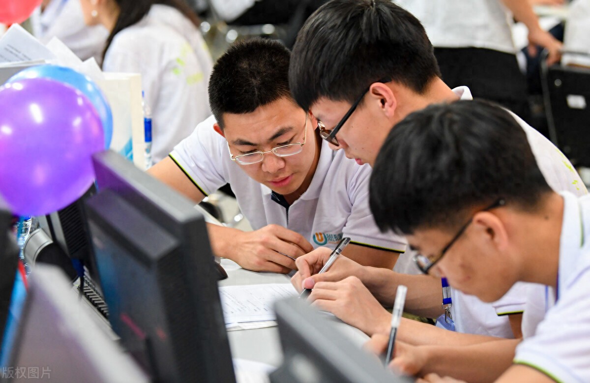 大一学习软件开发入门需要多长时间？全面解析学习路径与时间规划