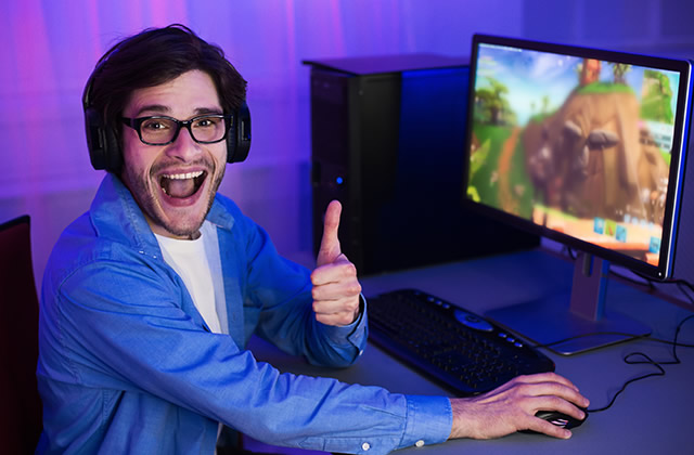 游戏开发与软件开发的区别及难度对比：哪个更具挑战性？