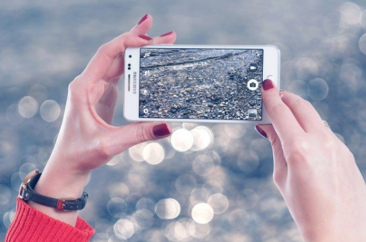 互联网+背景下约拍产业发展特点与改进途径深度解析